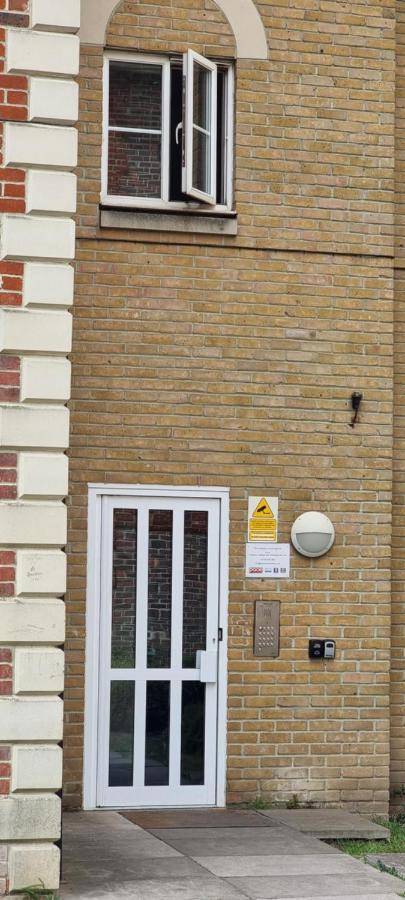 Very Nice Two Bedroom Apartment In London Exterior foto